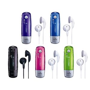 �񂩂�Ԃ牺���ăE�F�A���u���Ɋy���߂�u�X�g���b�v�X�^�C���v�A�x���g�ɂ��ăX�|�[�c�V�[���Ŏg����u�N���b�v�X�^�C���v�A�o�b�N�Ȃǂɂ���Ď��������u�m�[�}���X�^�C���v�ȂǖړI�ɉ����ăX�^�C�����y�����g�������邱�Ƃ��ł��܂��B